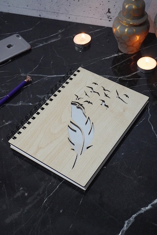 Kuş Tüy Desenli Ahşap Defter - Ajanda - 120 Sayfa Çizgisiz Defter Ahşap Rengi Banu A5 Notebook Gümüş