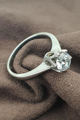 Swarovski Taşlı Gümüş Tek Taş Yüzük 18