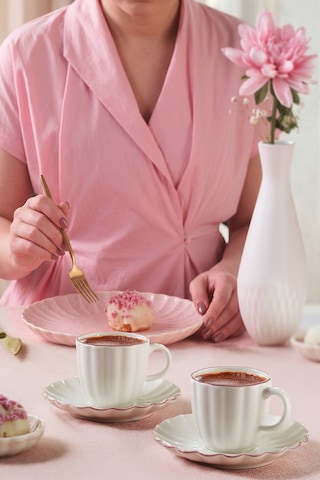 Kütahya Porselen Bone Rosy 4 Parça 2 Kişilik Kahve Takımı Çok Renkli