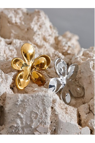 Altın Eetit Toptan Paslanmaz Çelik Çiçek Metal Broş Altın Gümüş Renk Su Geçirmez Gerçek Altın Kaplama Moda Takı Kadınlar İçin Altın