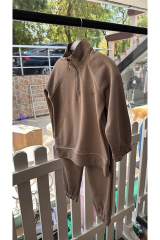 Lacıel Parıs Dik Yaka Kabartma Logolu Çocuk Eşofman Takım Kahverengi