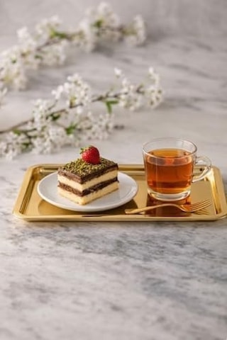 Paslanmaz Çelik Sunum Tepsisi, Dikdörtgen, Gold, 33x18 Cm, Düz, Çay Kahve Tatlı Sunumu, 1 Adet 15cm