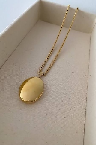 Yuvarlak Gold Kapaklı Çelik Resim Konulabilen Kadın Kolye Çok Renkli