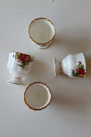 Old Country Roses Bone China Yumurtalık 4 Adet Kırmızı
