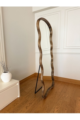 Effe Doğal Ahşap Çerçeveli Bulut Model 180x80 Cm Ceviz Ayakli Boy Aynasi