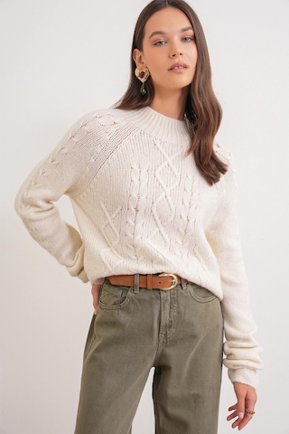 6855 Kadın Dik Yaka Saç Örgülü Triko Kazak Krem Krem