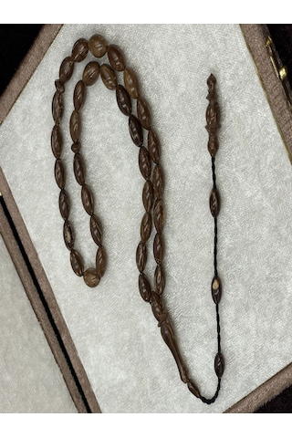Sistemli Arpa Kesim Koyu Bal Kahvesi Sırçalı Doğal Kuka Tesbih 6x10 Mm Kahverengi