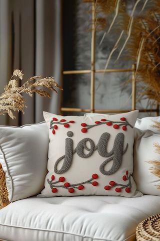 2 Li Yılbaşı Desenli, Çift Taraflı Baskı, Kırlent Kılıfı Seti Kırmızı - Beyaz