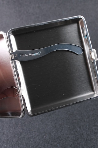 Silvio Monetti SMTBKCB002R2 Kare Düz Metal Sigara Tabakası