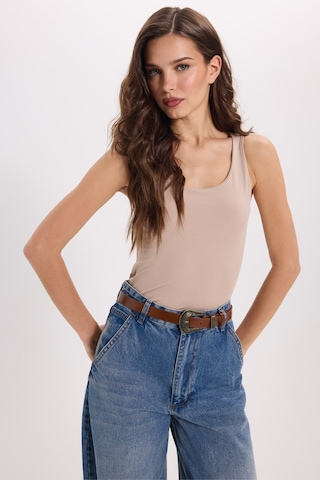 Tudors Kadın Standart Fit Normal Kesim Kolsuz Halter Yaka Bej Crop Atlet-50964