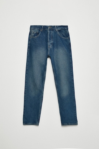 BRUNO Erkek Regular Fit Rahat Kesim Kalın Dokulu Yıkama Efektli Magic Denim Orta Mavi Jeans