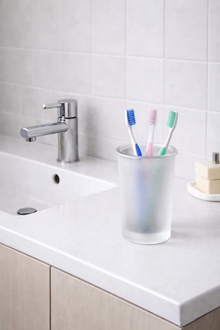 Buzlu Cam Diş Fırçalık Şık Ve Modern Banyo Düzenleyici Organizeri Beyaz