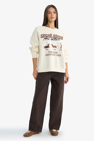 Defacto Coool Oversize Geniş Kalıp Bisiklet Yaka Baskılı Sweatshirt G3886ax25wnwt47 Beyaz-wt47