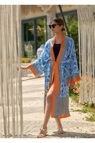Mayovera Kimono - Mavi Çiçekler Tasarım Çok Renkli