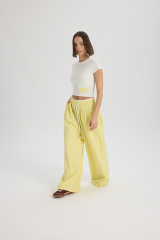 Mai Studios Co. Albane Bel Detay Sarı Crop Eşofman Takım Sarı