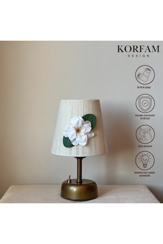 Verona - Krem Keten Kumaş Beyaz Gül Motifli Pilli Masa & Gece Lambası Çok Renkli 07884372