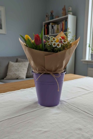 Konik Metal Saksı & Vazo - 23 Cm Dekoratif Çok Amaçlı Renkli Çiçeklik 23x23/16 Cm Mor