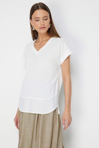 On Kadın V Yaka Parçalı T-shirt 71475 Ekru