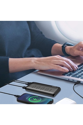 Lenyes PX135P 10w 10000mah Led Işık Göstergeli Taşınabilir Powerbank Siyah