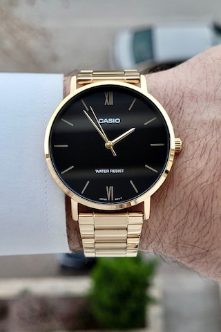 Casio Csıste220 Erkek Kol Saati