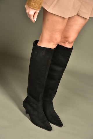 Fox Shoes V404012302 Siyah Süet Kısa Topuklu Kadın Çizme Siyah