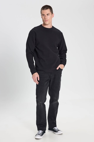 Wrangler Regular Fit Normal Kesim Bisiklet Yaka %100 Pamuk Siyah Sweatshirt W242501001 Siyah