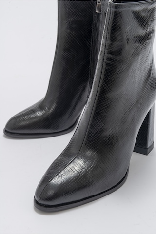 Luvishoes Jewel Siyah Baskı Kadın Topuklu Bot Siyah