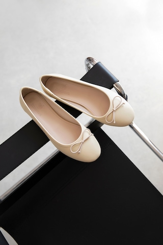 Wolk Shoes Lily Kadın Fiyonk Detay Deri Babet Sarı