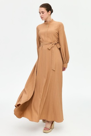 Kolye Detaylı Kloş Elbise Camel Camel