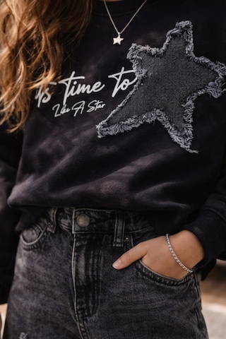Uğur Bebe Kız Çocuk Yıldız Aplikeli Sweatshirt Jean Pantolon Takım Yıldız Detaylı Wide Leg Pantolonlu Kombin Siyah Siyah