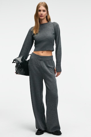 Grımelange Marıposa Kadın Yuvarlak Yaka Çizgi Desenli Crop Geniş Paça Triko Antrasit Alt-üst Takım Antrasit