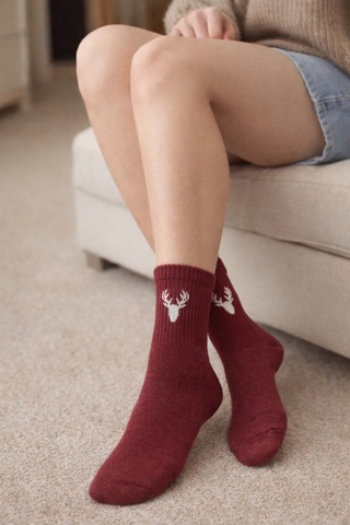 4 Lü Set Bordo Geyik Desenli Unisex Kadın Erkek Uyumlu Günlük Çorap Bordo