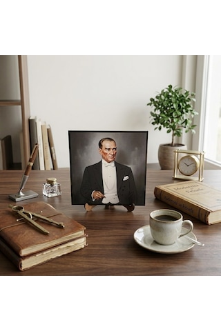 Atatürk Masaüstü Ahşap Tablo - Kabartmalı Baskı Şık Hediyelik 16x16 Cm No 1 3 Parça