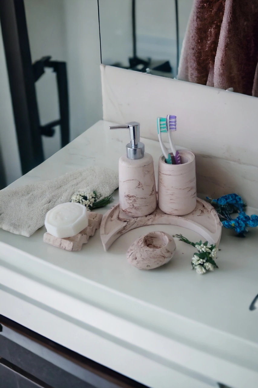 Marble Bej Hilal Tepsili Banyo Seti,sıvı Sabunluk Diş Fırçalığı Beton Aksesuar Takım Bej