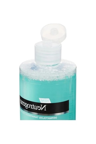 Üçlü Micellar Teknolojili Makyaj Temizleme Suyu, 400 Ml