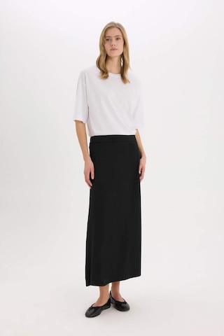 DeFacto A Kesim Krep Maxi Etek A4706AX25SPBK81 Siyah