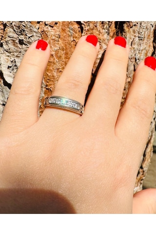 Sıra Zirkon Taşlı Gümüş Alyans Yüzük Sodyum Kaplama 925 Ayar