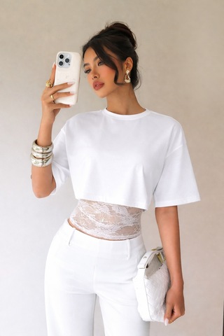 Meren Like Your Style Beyaz Crop Tişört Kadın Dantel Detaylı Yuvarlak Yaka Şık Üst Bluz Beyaz