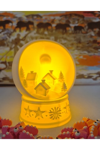 Işıklı Kış Küresi Beyaz