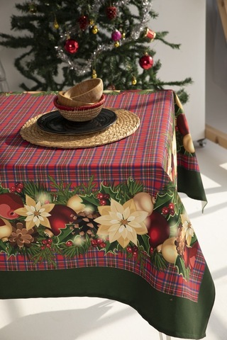 Ays Home Kırmızı Top Desen Yılbaşı Masa Örtüsü