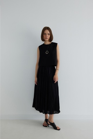 Suud Collection Siyah Lavin Sıfır Kol Keten Bluz
