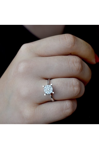 0.22 Ct. Modern Tasarım Coronet Tektaş Yüzük