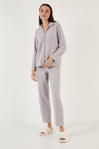 Lela Regular Fit Gömlek Yaka Önden Düğmeli Polar Bayan Pijama Takımı 6571009W4 Gri