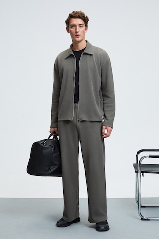 LACHLAN Erkek Waffle Özel Dokulu Kordonlu Süs Etiketli Koyu Gri Pantolon