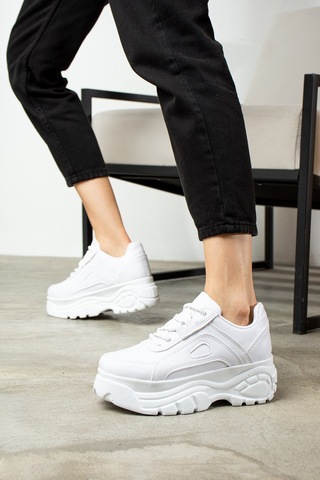 Günlük Kadın Spor Ayakkabı Yüksek Kalın Taban 6 Cm Suni Deri Sneaker 001 Beyaz