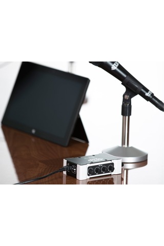 Mxl Mm-4000 Portatif Analog/Digital Konferans Ses Mikseri