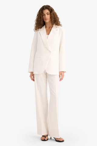 Defacto Fitted Ceket Yaka Tafta Krep Blazer Ceket F8035ax25auwt32 Beyaz