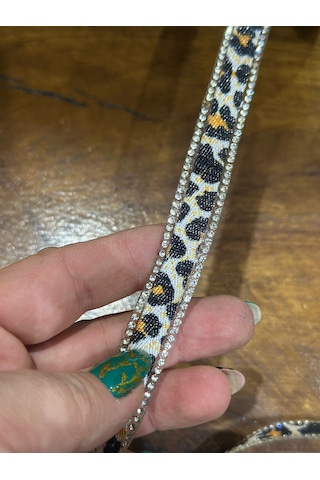 Ütü İle Yapışan Leopar Taşlı Dekoratif Şerit Bordüz En 1 Cm 1 Metre