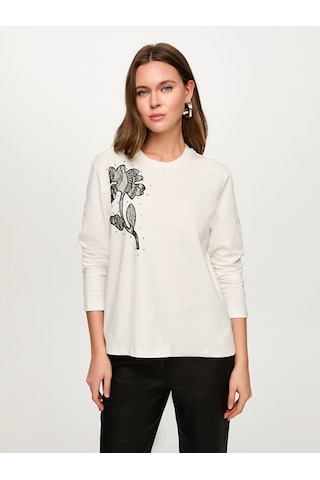 Faik Sönmez Yakası Ribana Detaylı Önü Çiçek Dantel Aplikeli Uzun Kol Tshirt S26tsh088 Us26tsh08873 Ekru