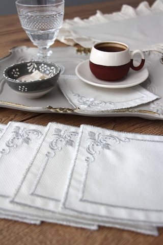 Köşeli 6'lı Kokteyl Kahve Sunum Peçetesi Nakış İşlemeli Gardenya Sunumluk Gümüş